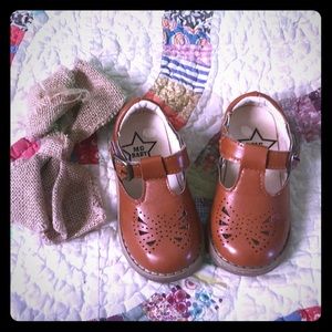 MG baby darling brown shoes  size 21